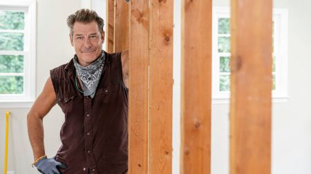 Ty Pennington poses a picture during a photoshoot.